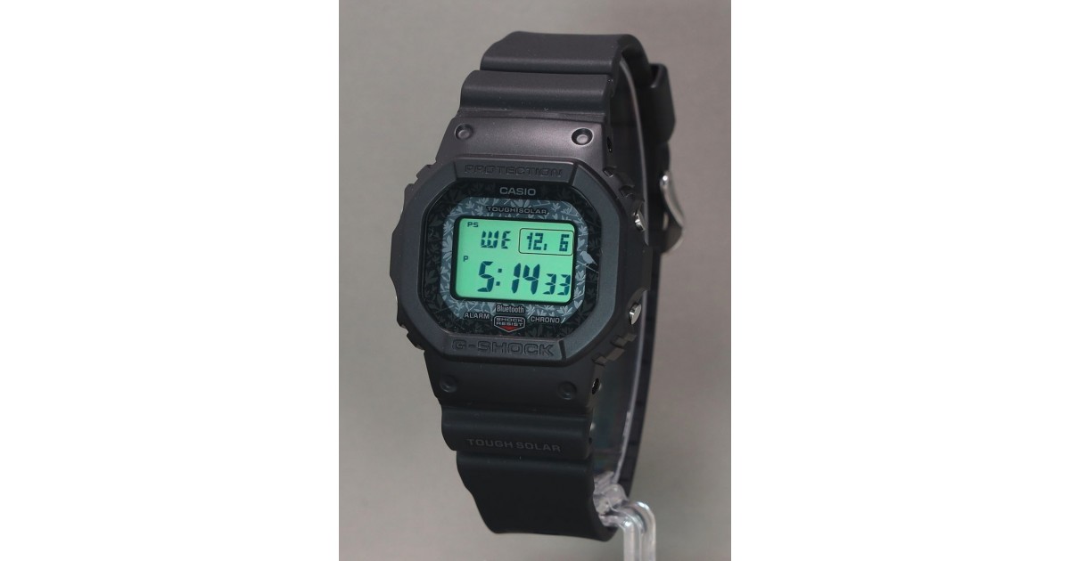 Casio G-Shock Digital Charles Darwin Foundation Collaboration Model  GW-B5600CD-1A3JR | Sakurawatches.com